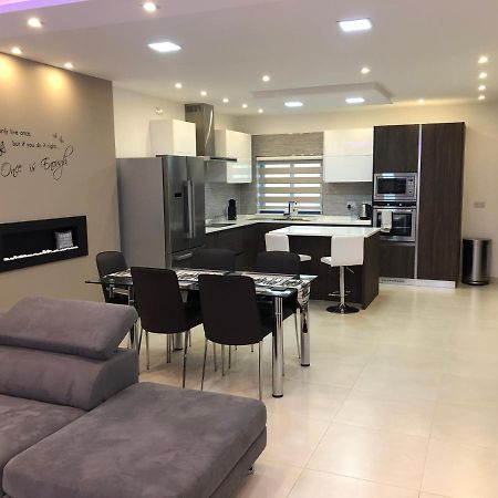 Relax Zabbar Apartamento Exterior foto