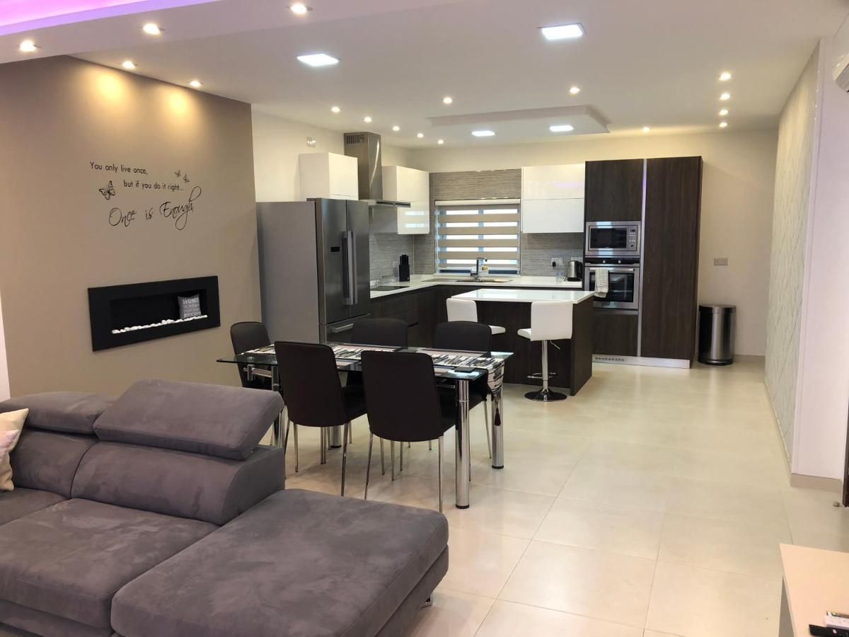 Relax Zabbar Apartamento Exterior foto